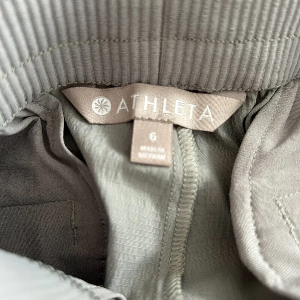 Athleta Pants Gray Mod Trekkie Crop Nylon Stretch Hiking Outdoor Casual - Picture 7 of 8